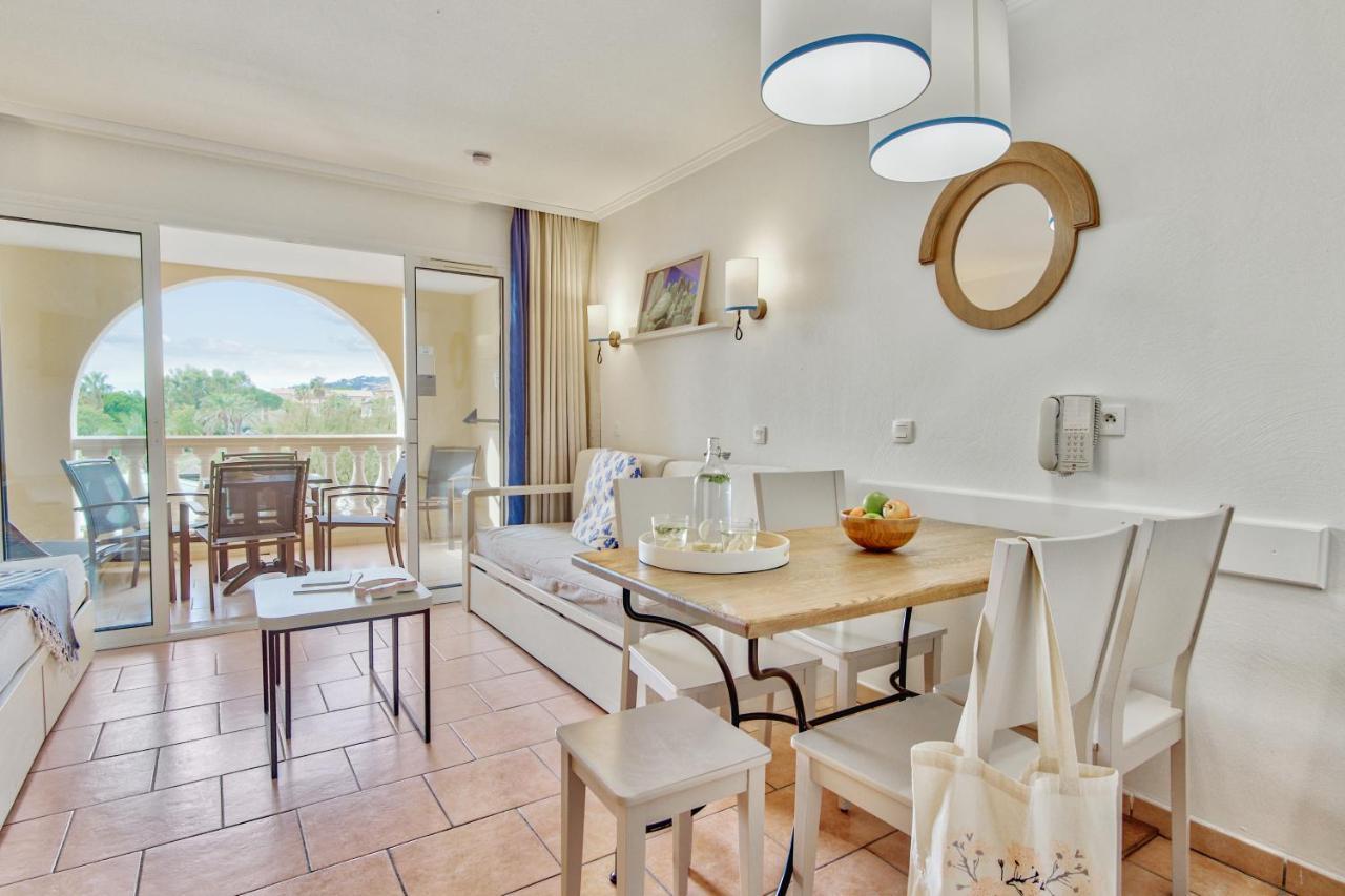 Pierre & Premium Les Calanques Des Issambres Aparthotel 4*