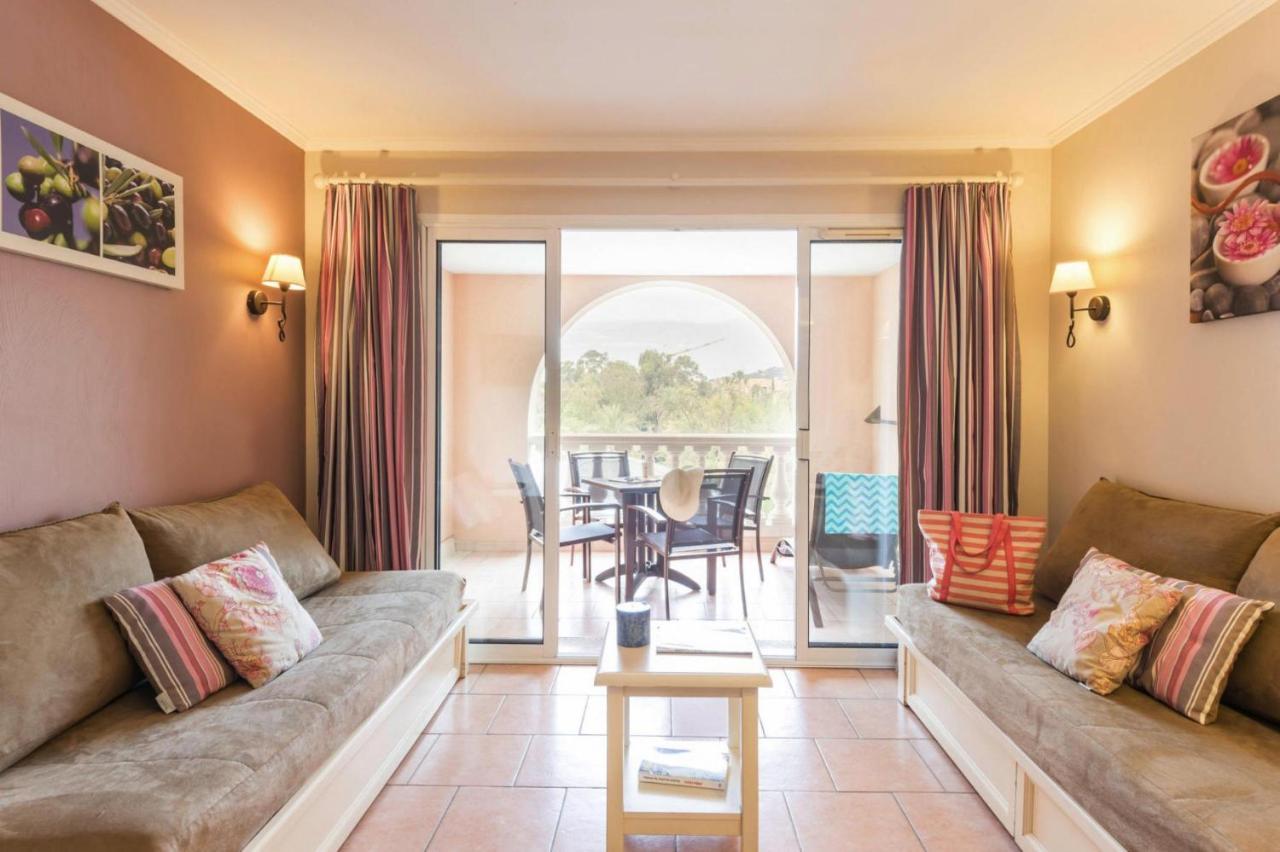 Aparthotel Pierre & Premium Les Calanques Des Issambres Les Issambres
